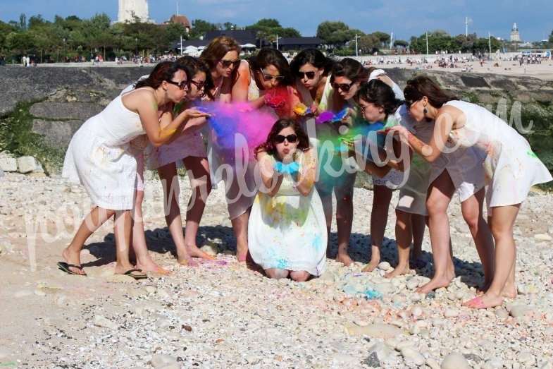 Séance Photo Enterrement Vie de Jeune Fille – Holi Time - La Rochelle – Anne-Flore