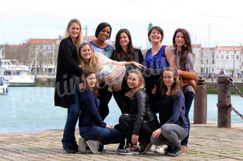 Séance Photos EDVJF entre filles sur La Rochelle – Aurélie