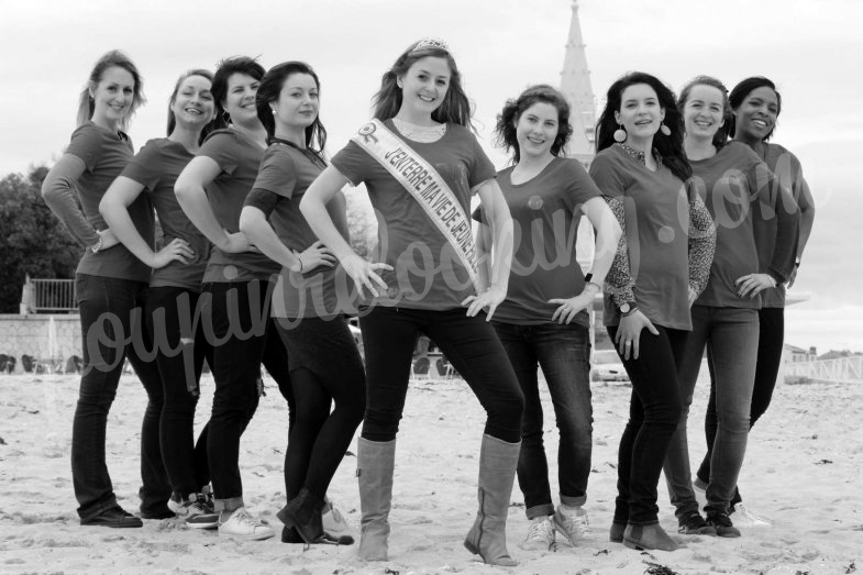 Séance Photos EDVJF entre filles sur La Rochelle – Aurélie