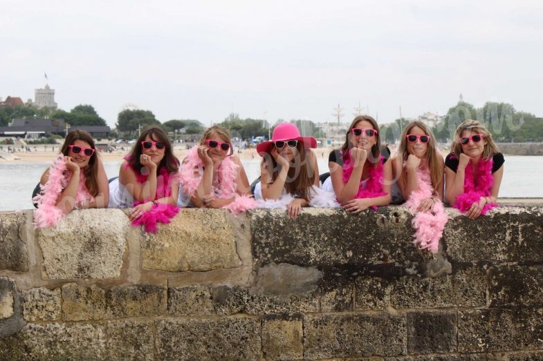 Séance photo déguisée EVJF sur La Rochelle - Fanny