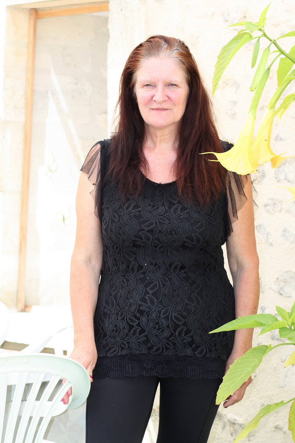 Relooking visage de Catherine à Melles - 61 ans