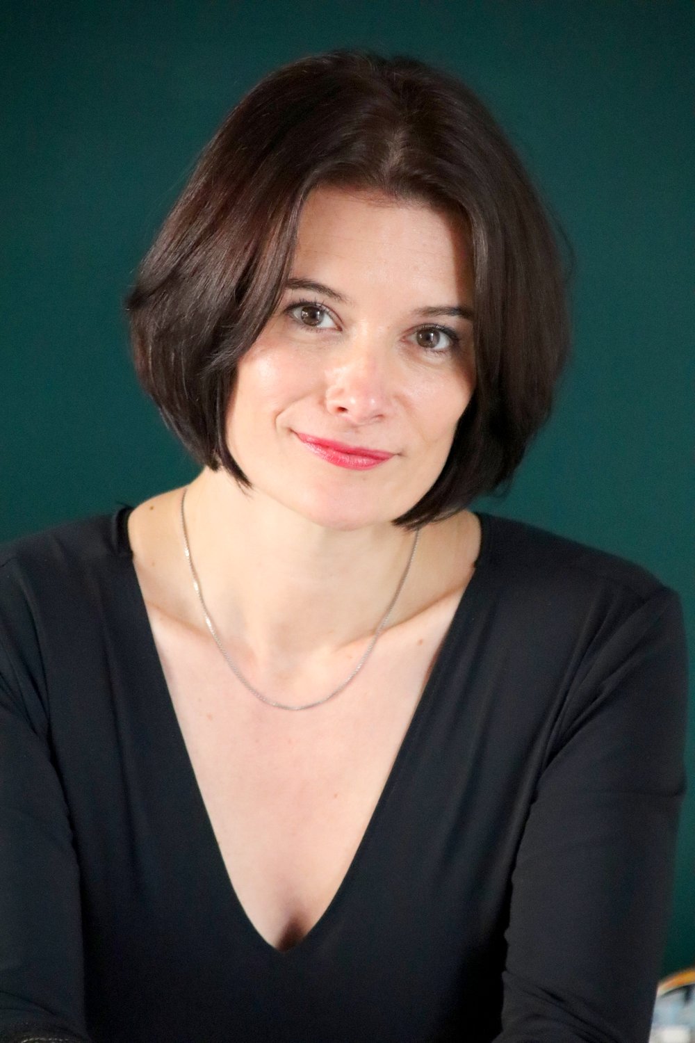 Relooking visage de Emilie à Fontenay Le Compte - 41 ans