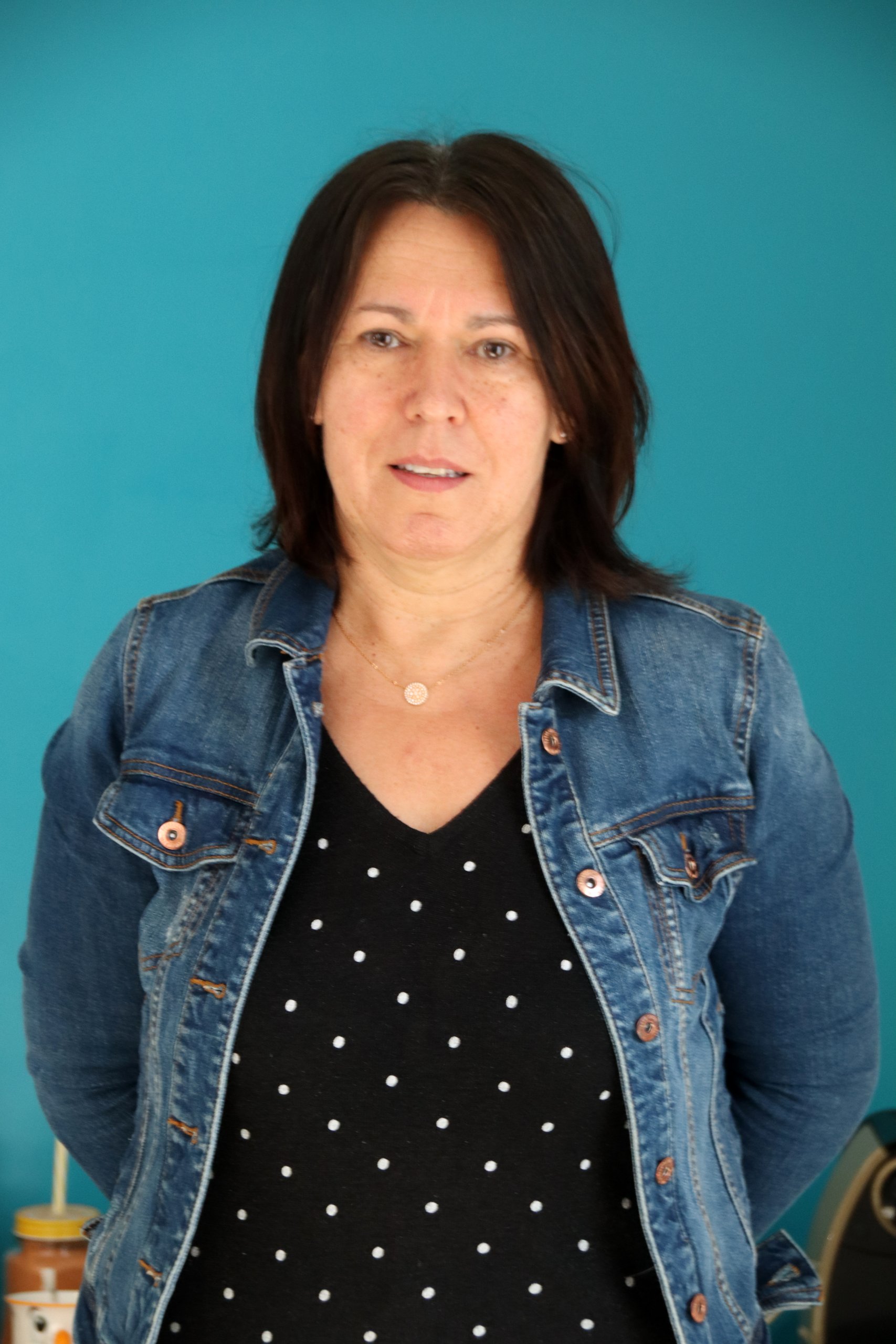 Relooking complet de Veronique à Olonnes sur Mer - 53 ans