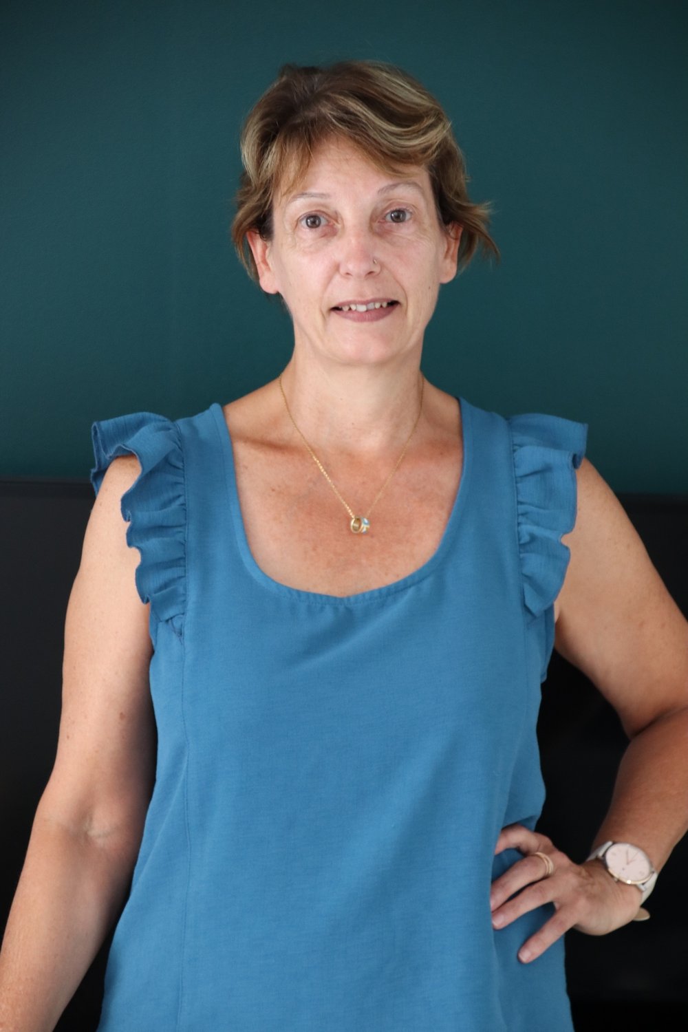 Relooking visage de Isabelle à La Rochelle - 55 ans