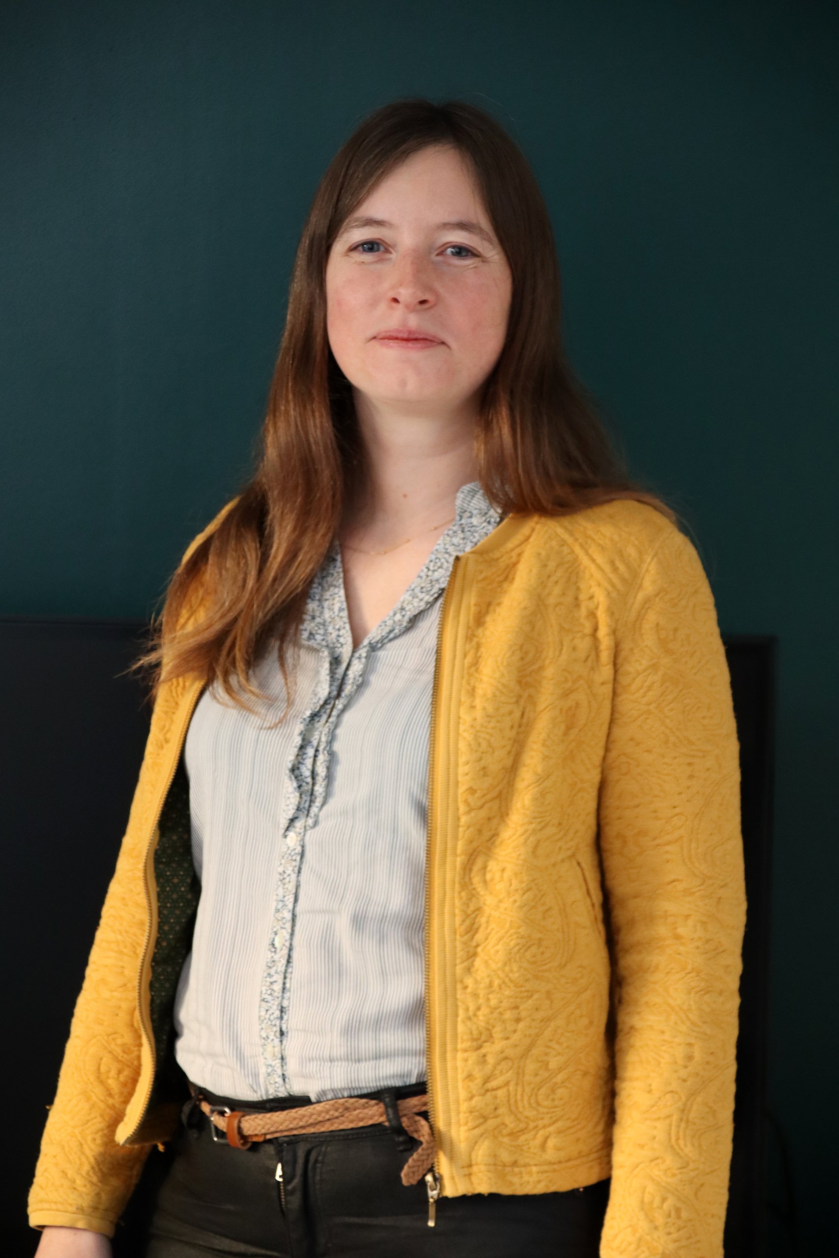 Relooking visage de Sandra à Nantes - 36 ans