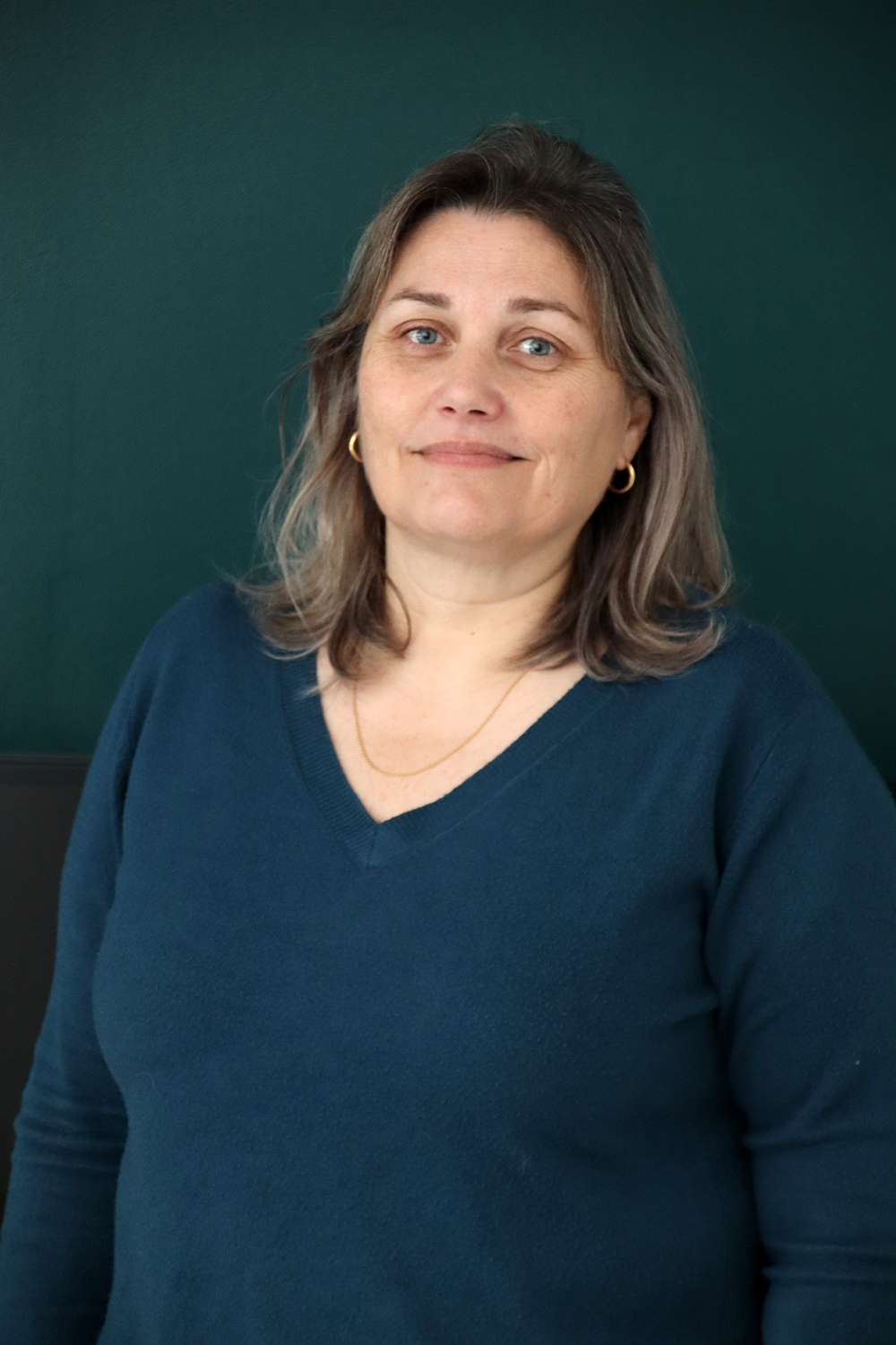 Relooking visage de Nadine à La Rochelle - 55 ans