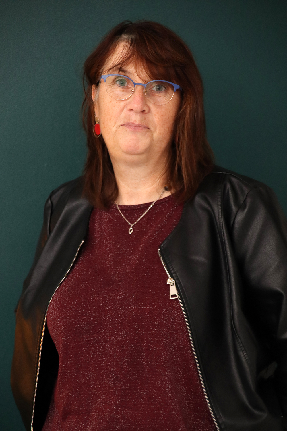 Relooking complet de Veronique à Niort - 52 ans