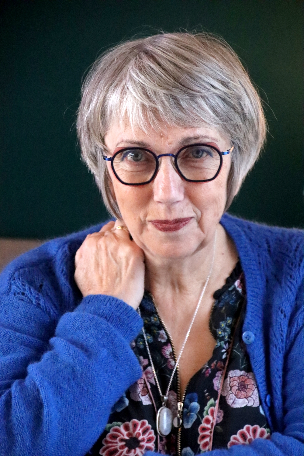 Relooking visage de Chantal en Haute Marne - 65 ans