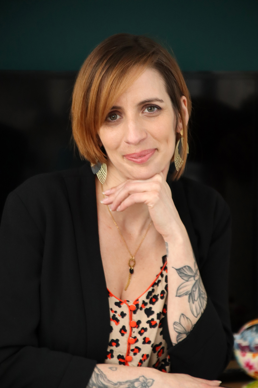 Relooking visage de Amelie à Aytre - 41 ans