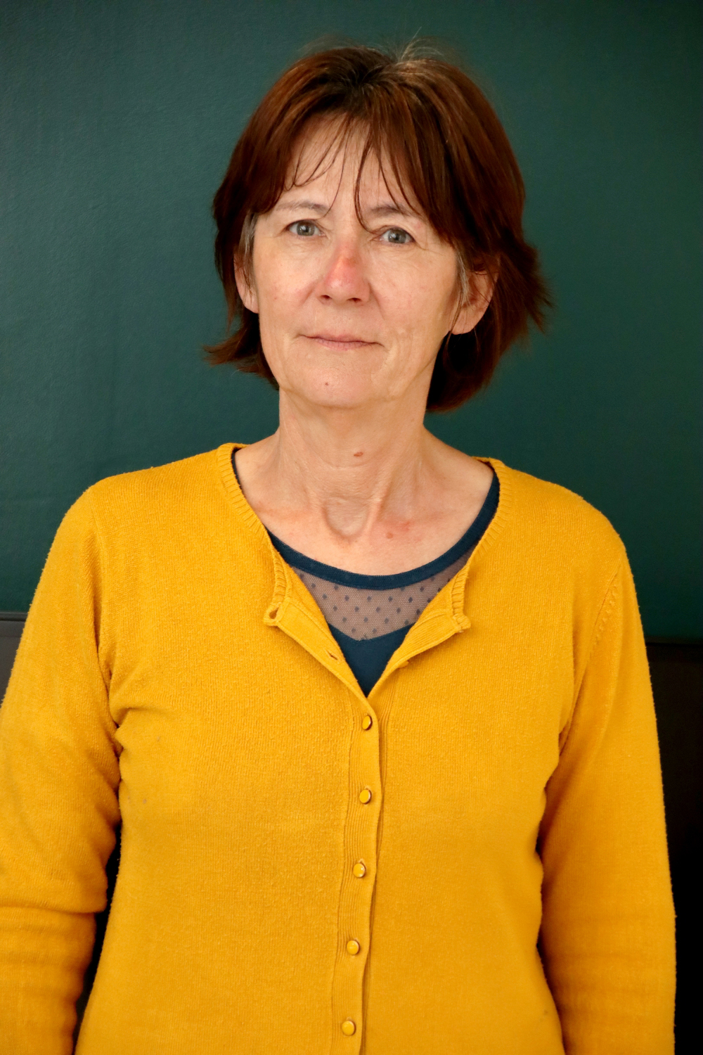 Relooking complet de Evelyne à Saint Germain de Marencennes - 59 ans