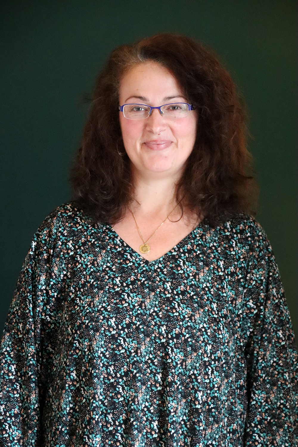 Relooking visage de Marie France à Blaye - 44 ans