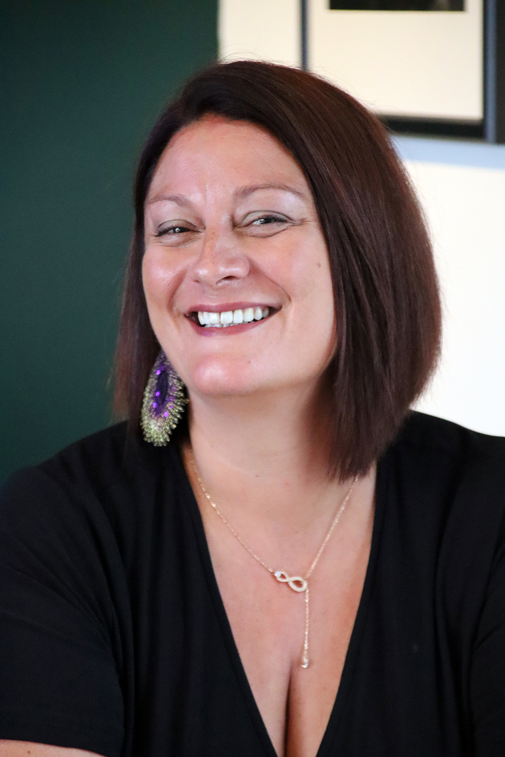 Relooking visage de Graziella à Royan - 47 ans