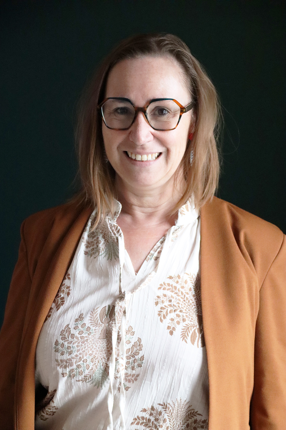 Relooking visage de Florence à Angoulins - 51 ans