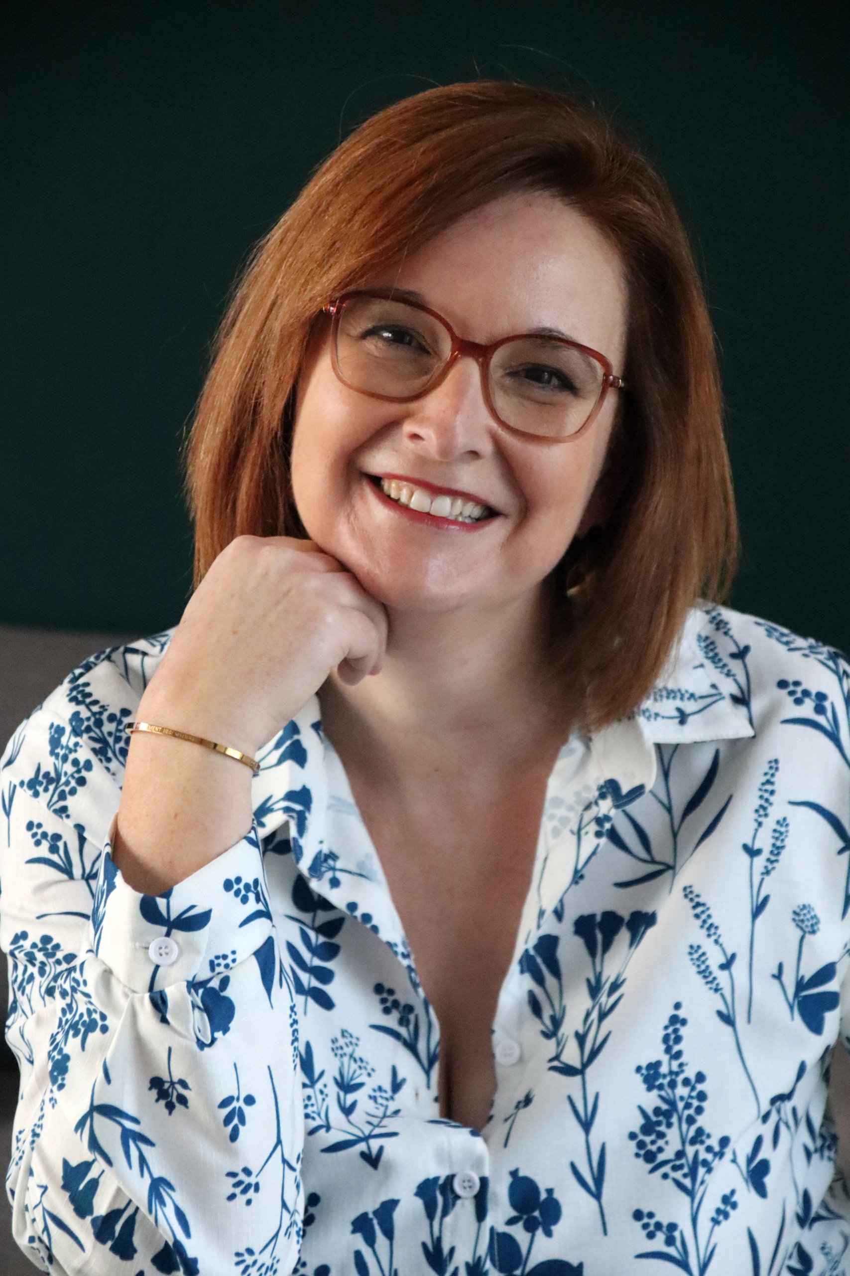 Relooking visage de Pascale à Poitiers - 50 ans