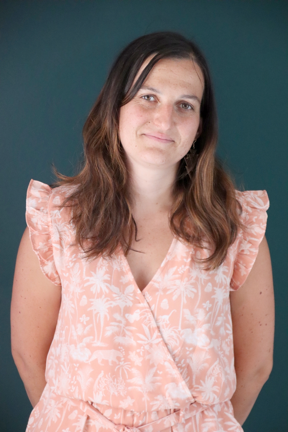 Relooking visage de Julie en Vendee - 28 ans