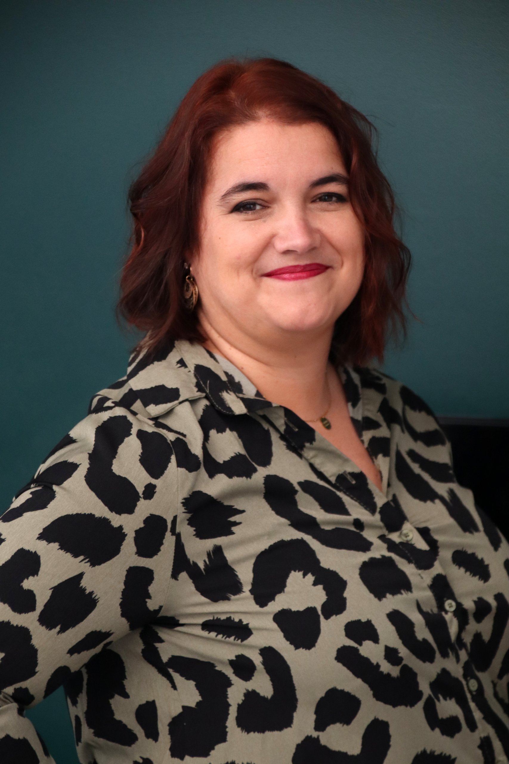 Relooking visage de Celine à Niort - 41 ans