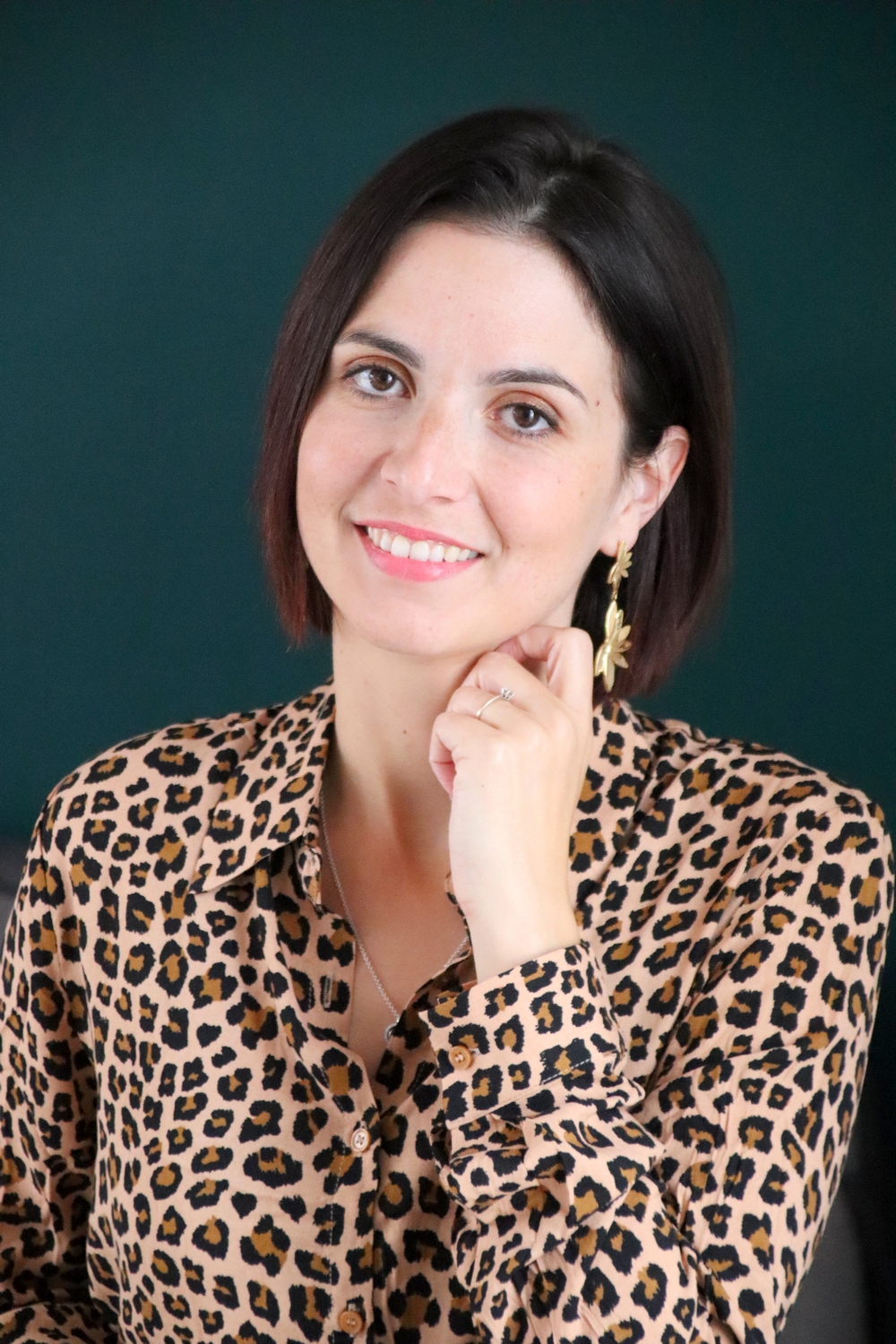 Relooking visage de Angelique à Lucon - 26 ans