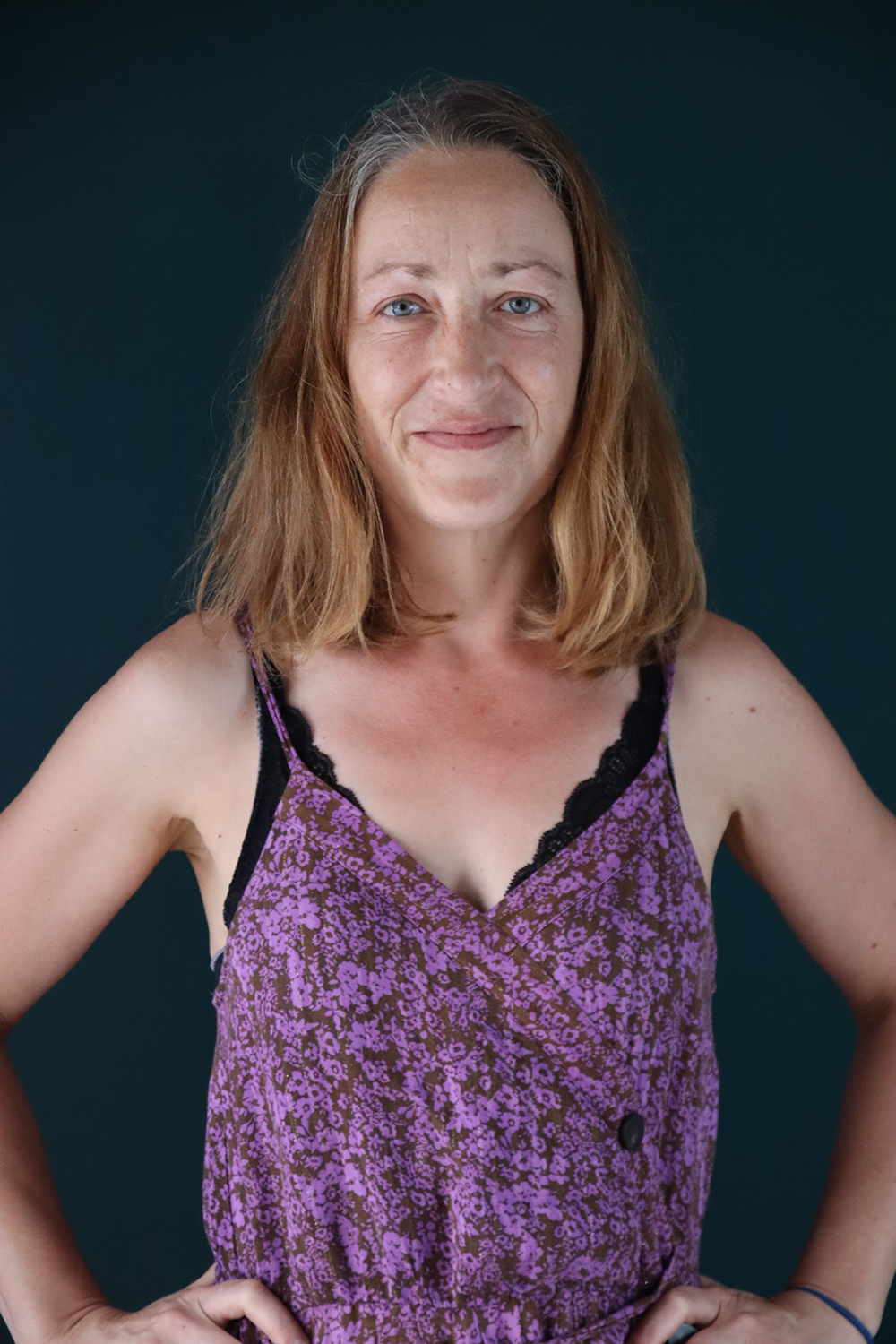 Relooking visage de Claire à Salle sur Mer - 47 ans