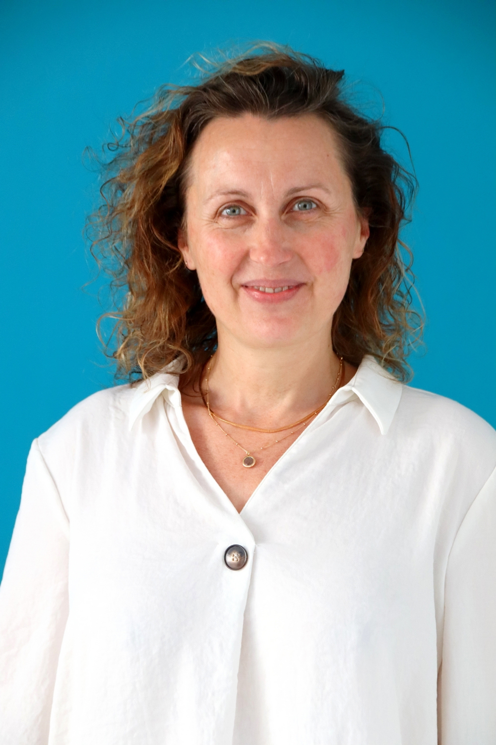 Relooking complet de Marina à Cannes - 48 ans