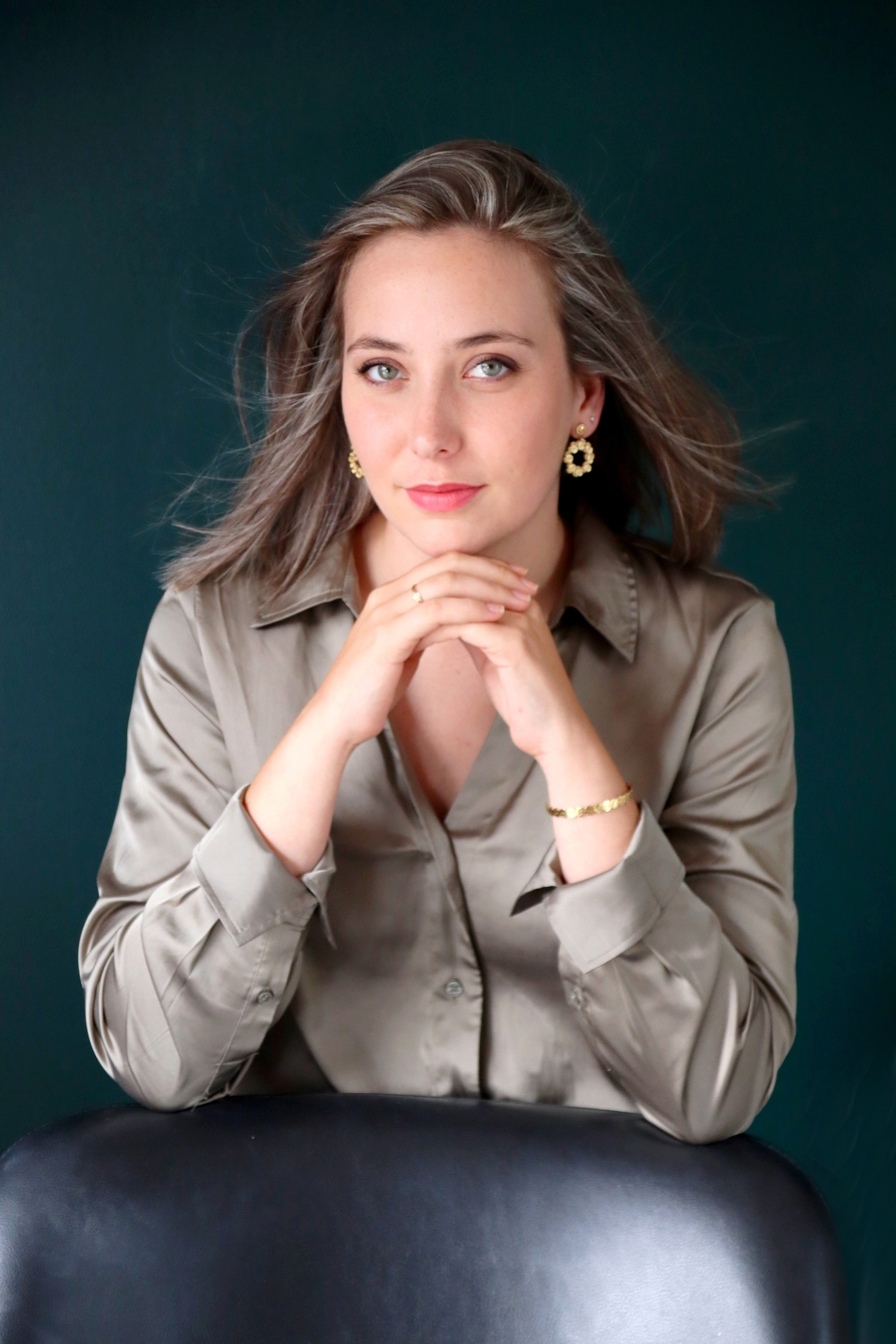 Relooking complet de Charlotte à Niort - 24 ans