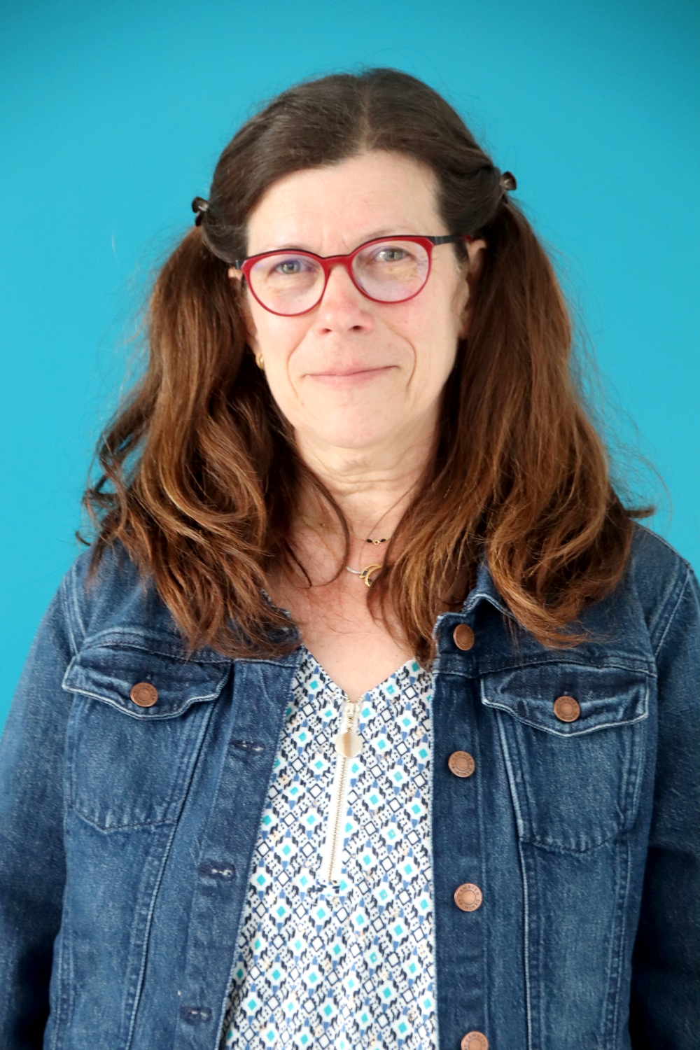 Relooking visage de Corinne à Saintes - 59 ans