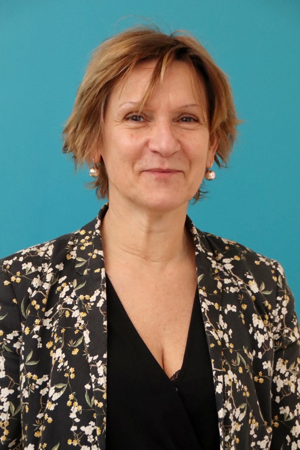 Relooking visage de Corinne à Sable Dolonnes - 52 ans