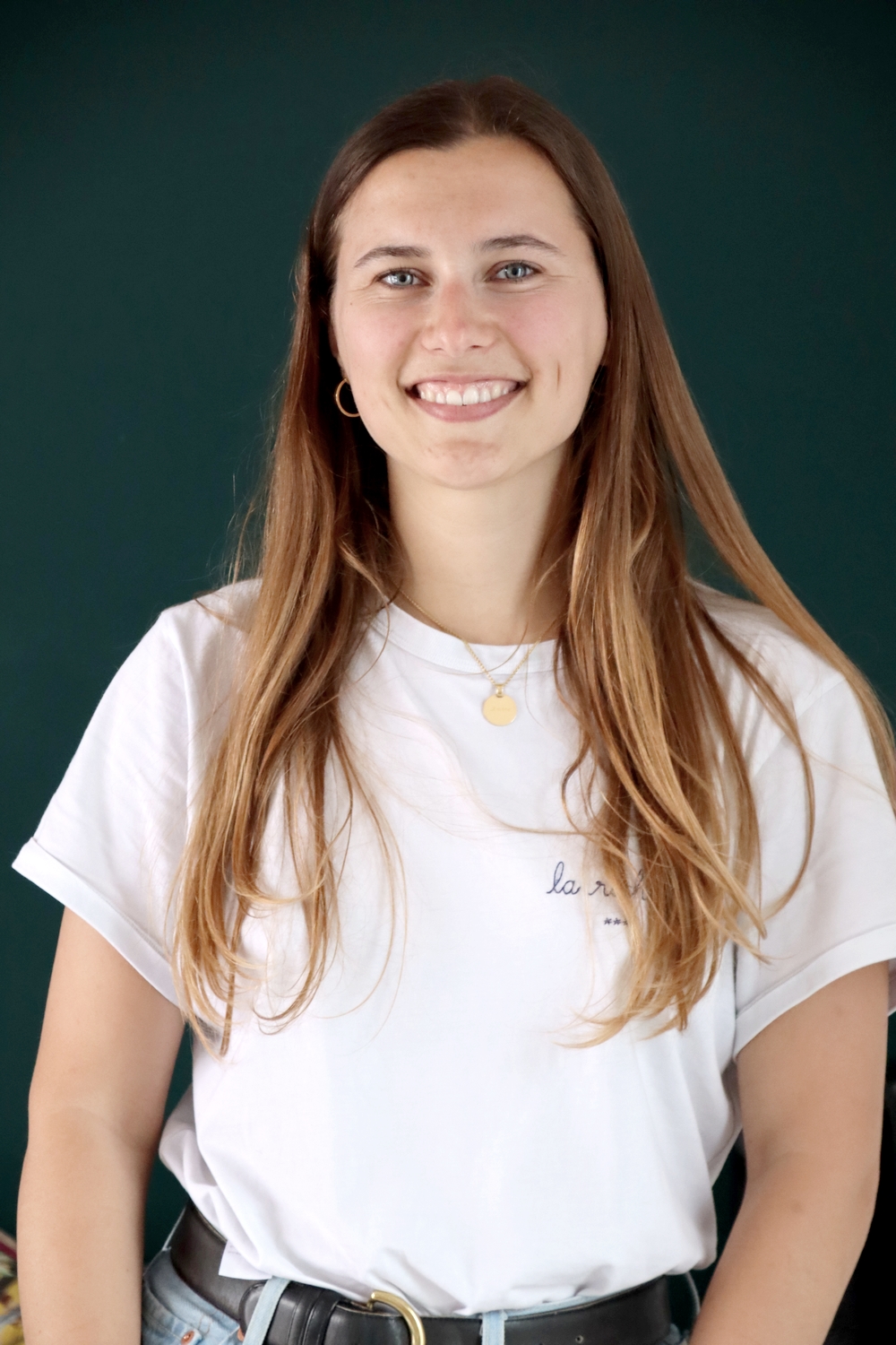 Relooking visage de Ambre à La Rochelle - 23 ans