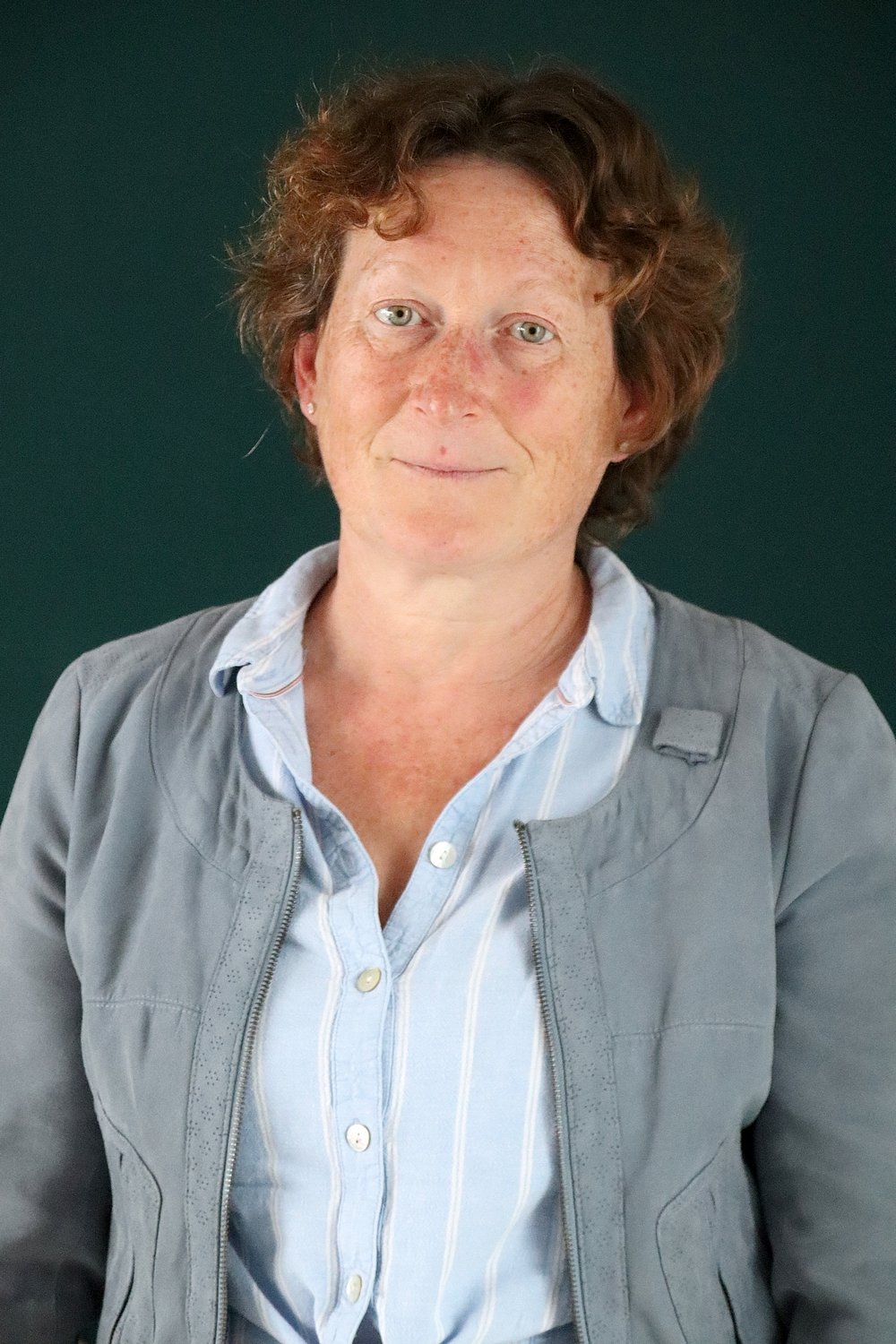 Relooking visage de Sandrine à La Rochelle - 58 ans