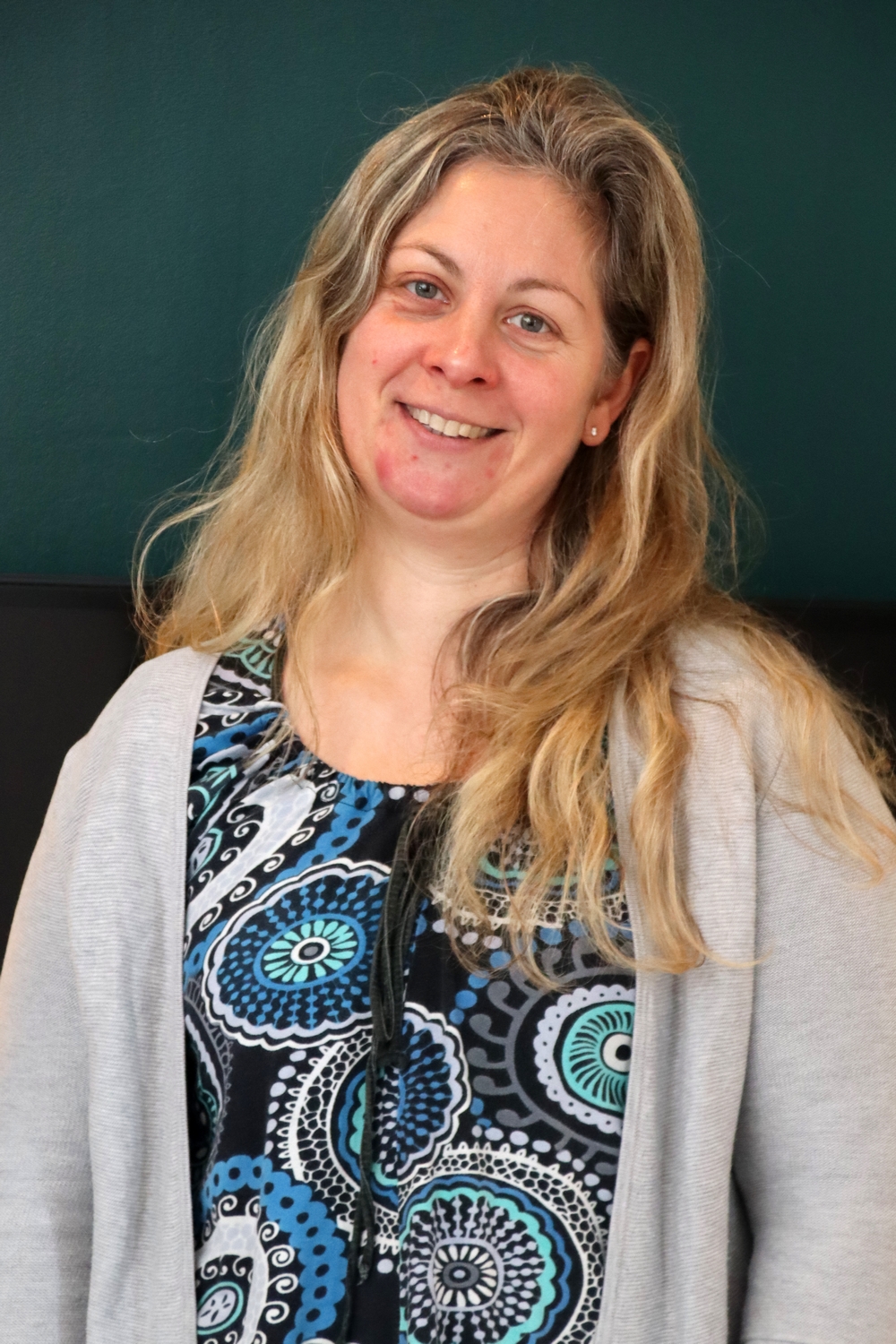 Relooking complet de Angelique à Soubise - 48 ans