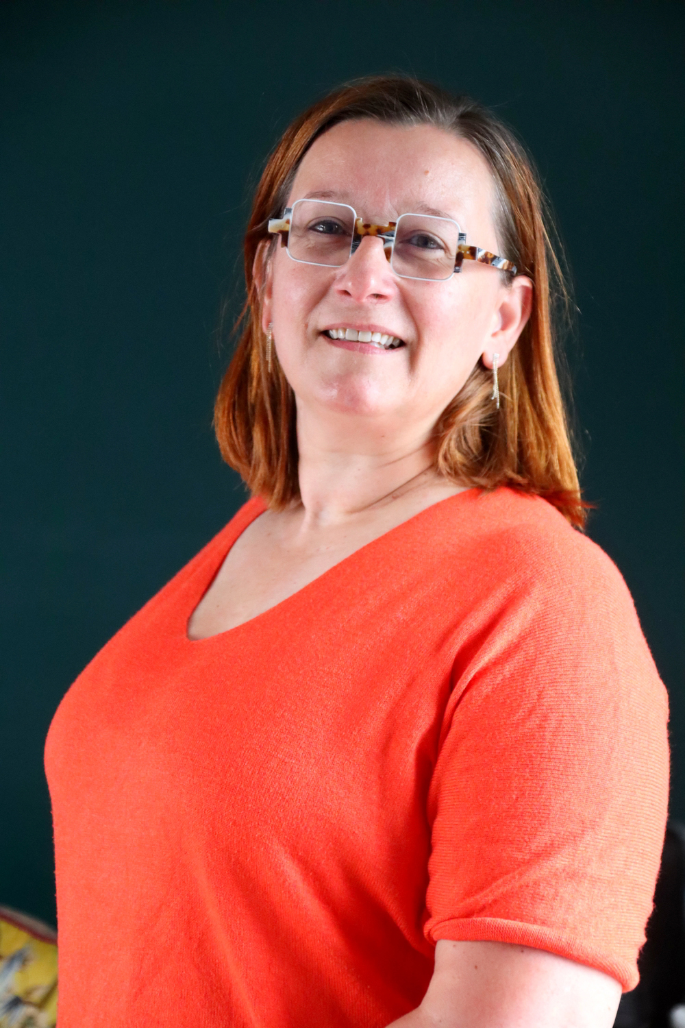 Relooking visage de Corinne en Vendee - 54 ans