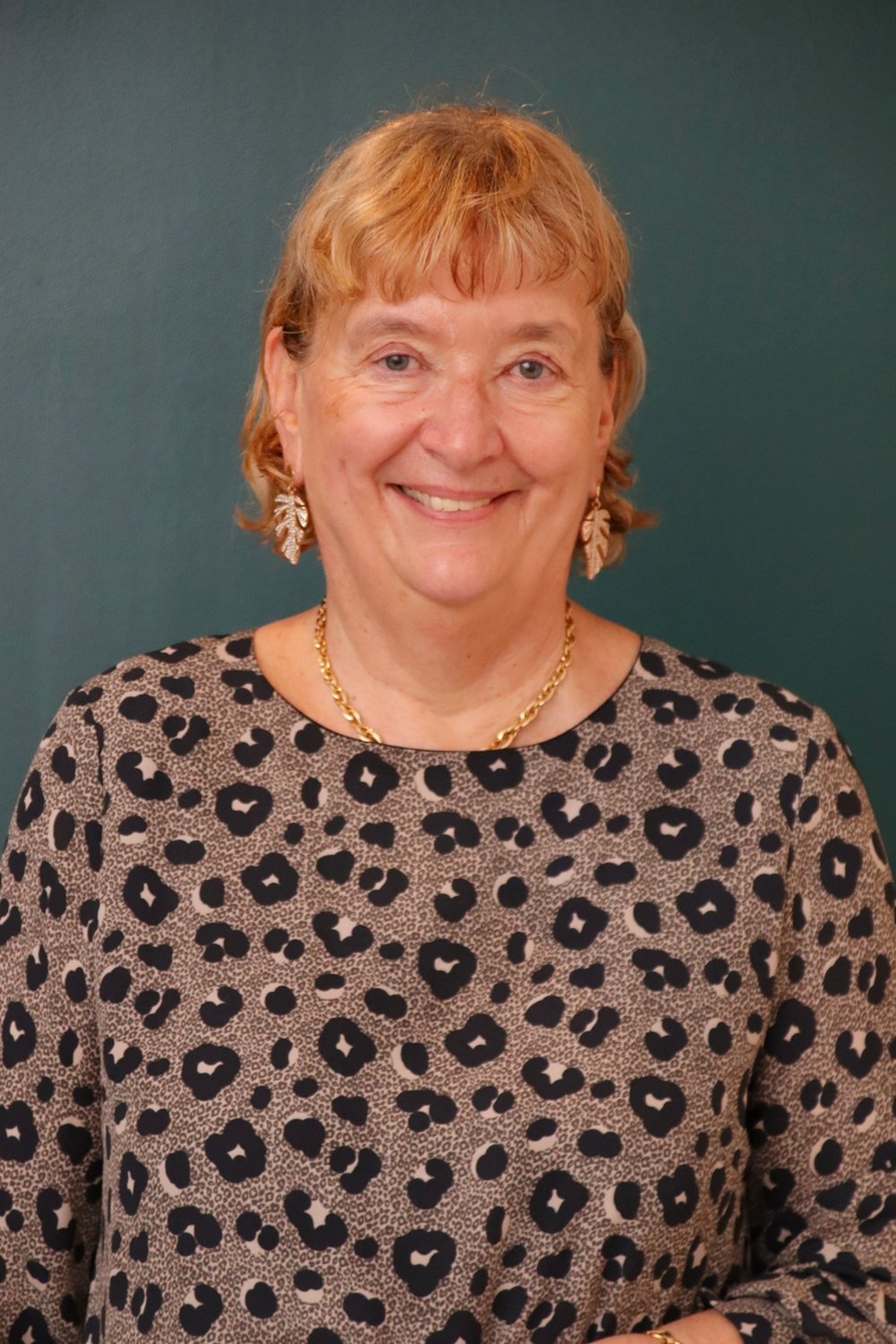 Relooking visage de Francoise en Reunion - 64 ans