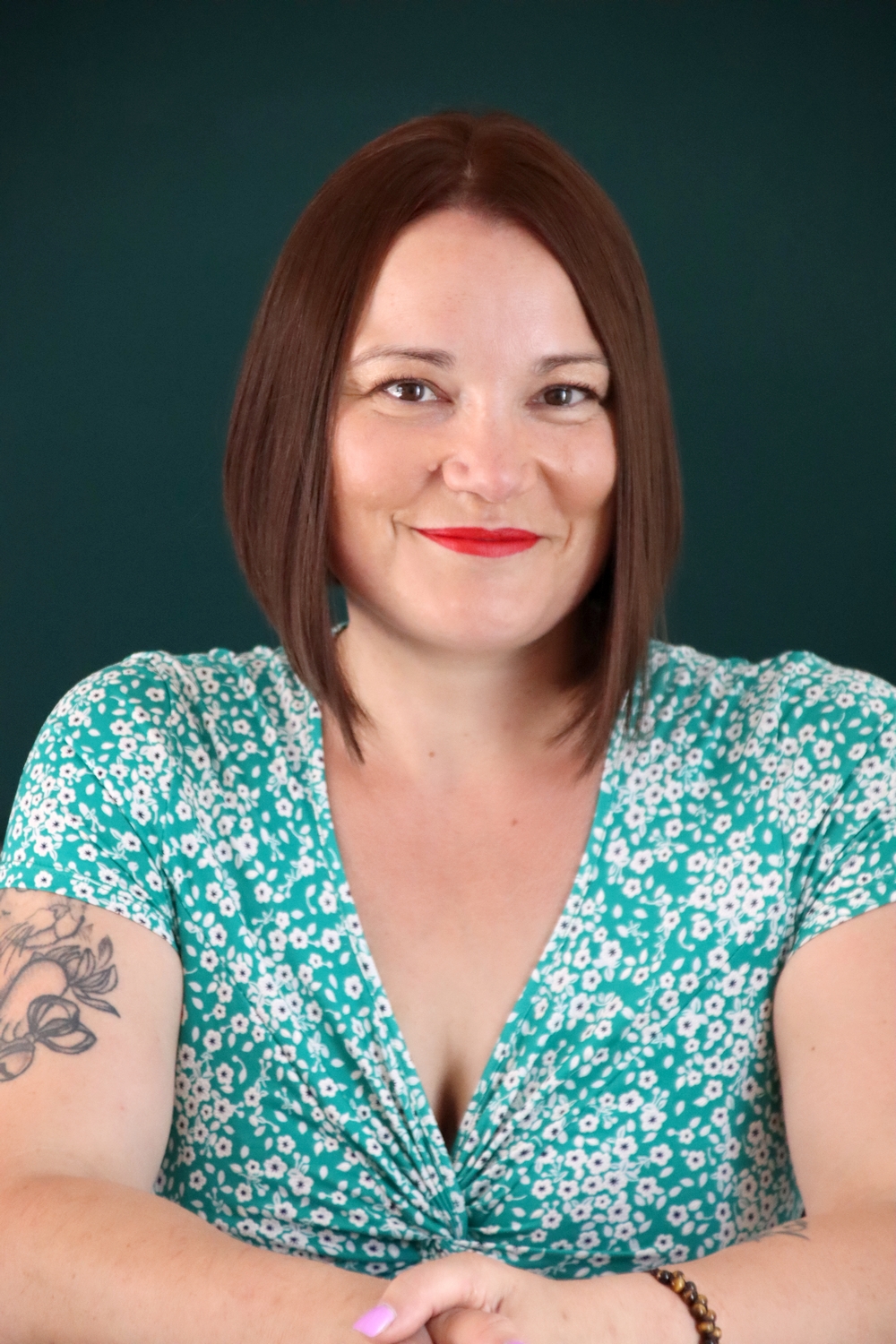 Relooking visage de Aude à Nalliers - 46 ans