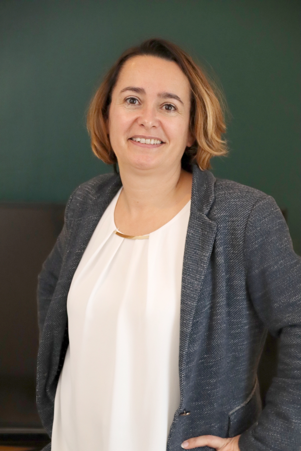 Relooking visage de Corinne à Salle sur Mer - 46 ans