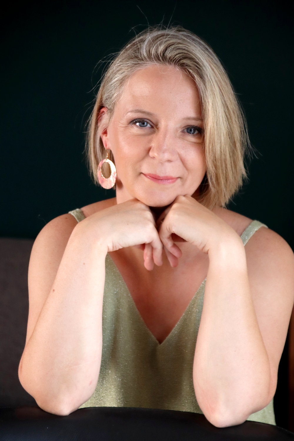 Relooking visage de Sabrina à Fontenay Le Comte - 41 ans