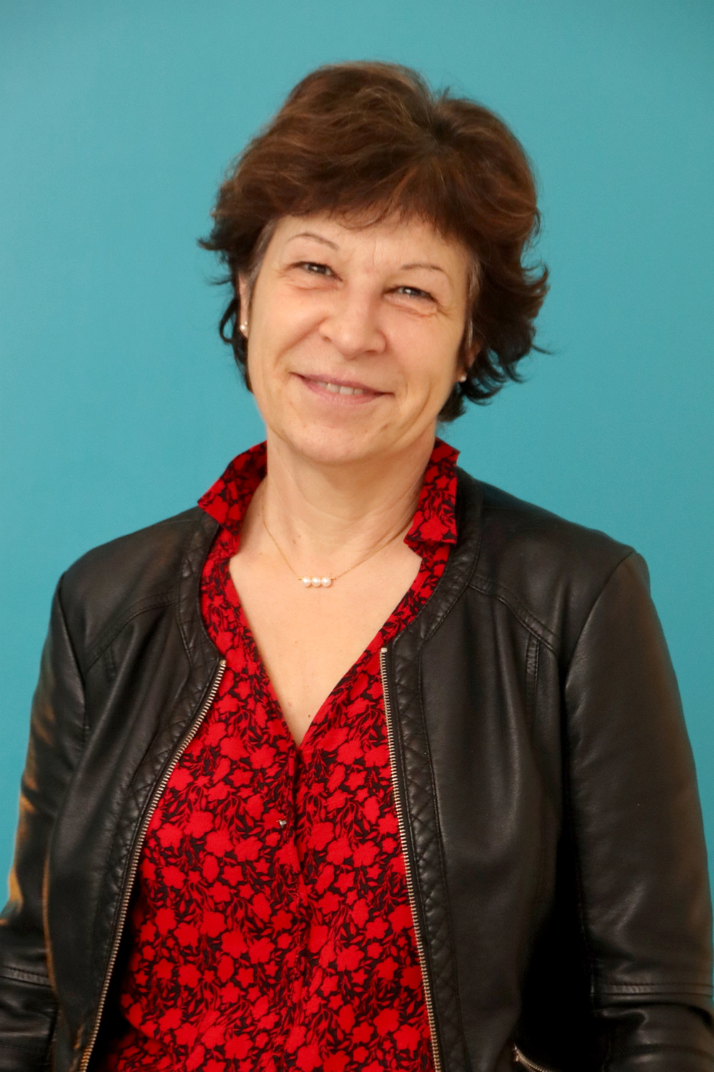 Relooking visage de Carole à Fontenay Le Comte - 55 ans