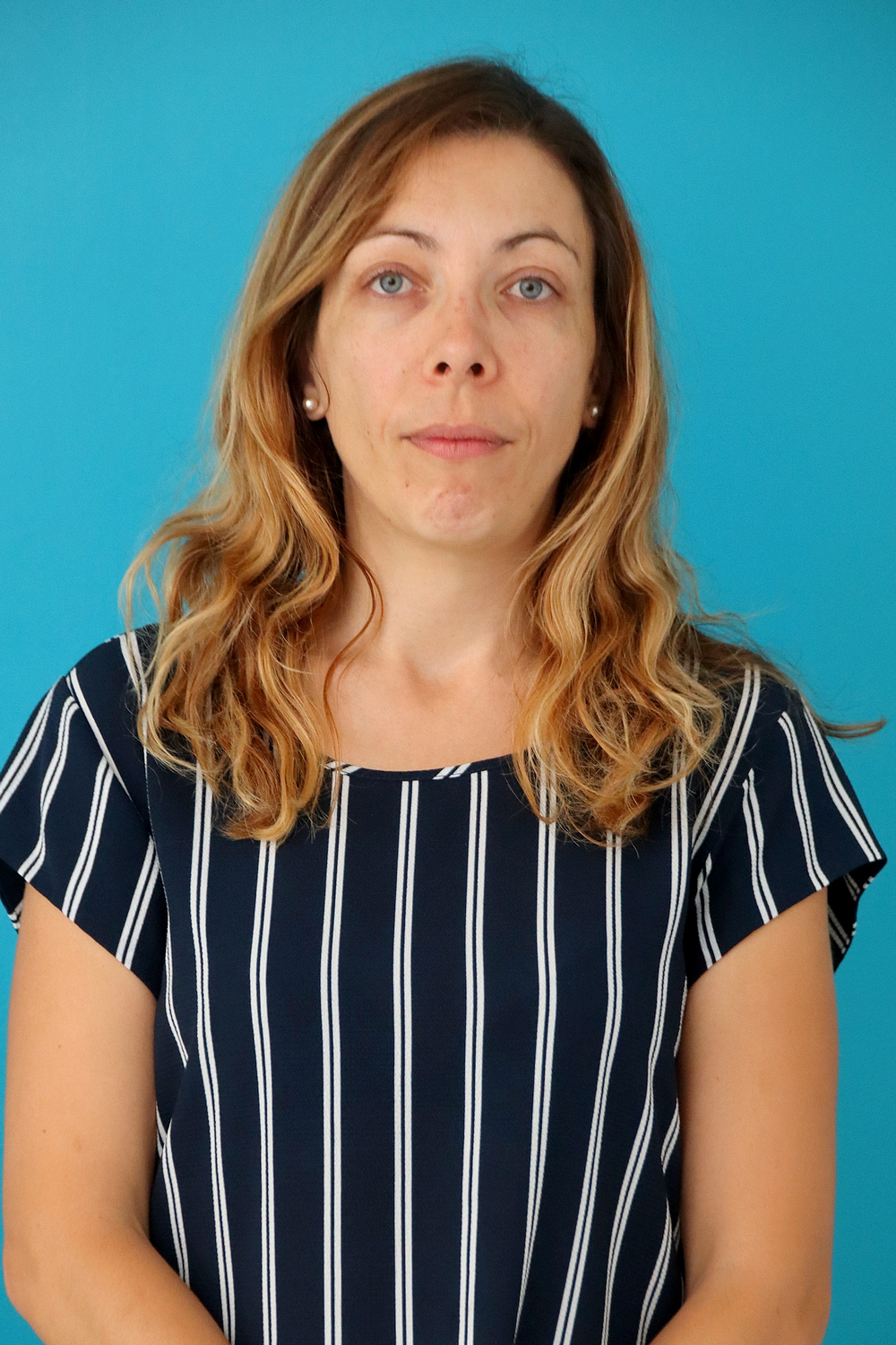 Relooking complet de Amelie à Aigrefeuille Daunis - 40 ans