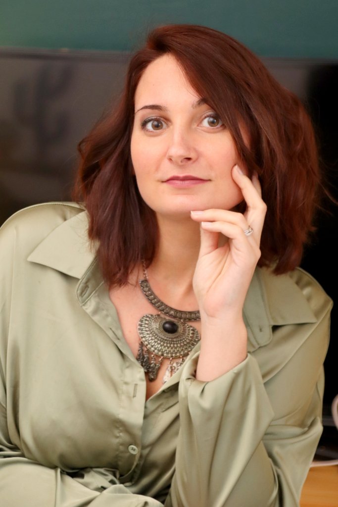 Relooking visage de Alisson à Fontenay Le Compte - 27 ans