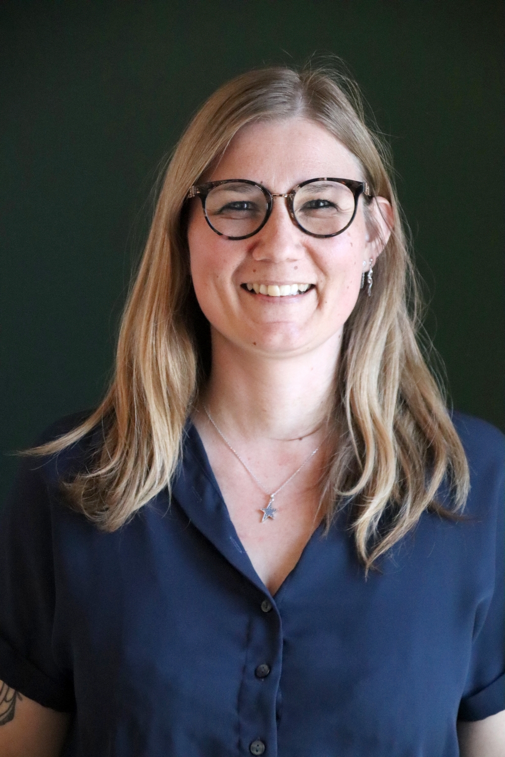 Relooking visage de Priscillia à Soubise - 36 ans