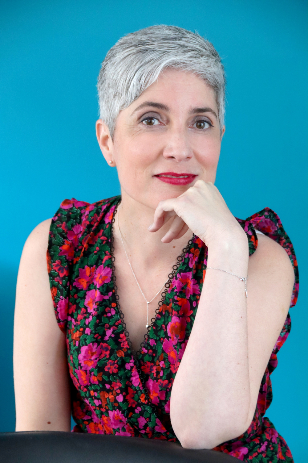 Relooking complet de Nathalie à Tonnay Charente - 43 ans