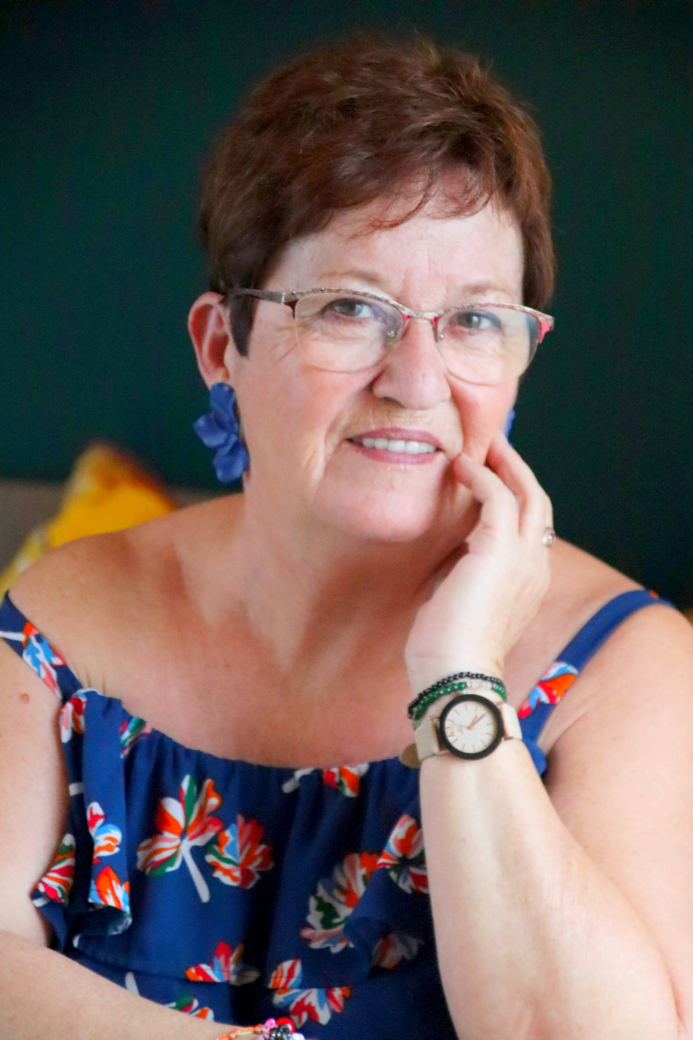 Relooking visage de Laurianne en Vendee - 62 ans