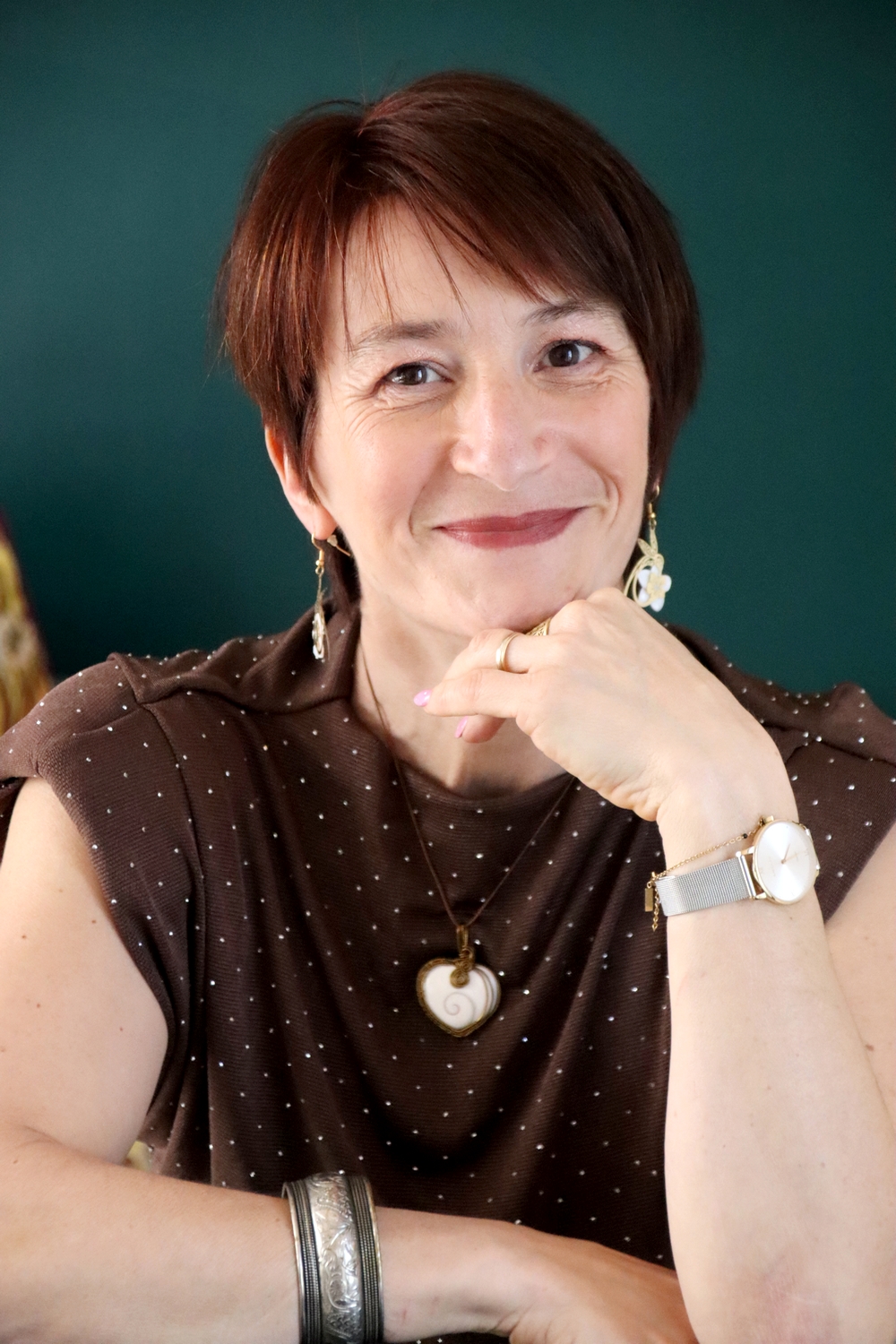 Relooking visage de Maryvonne à Niort - 52 ans