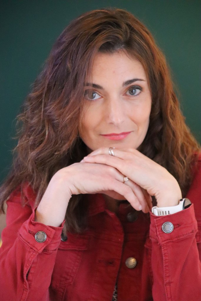 Relooking visage de Magalie à Poitiers - 46 ans