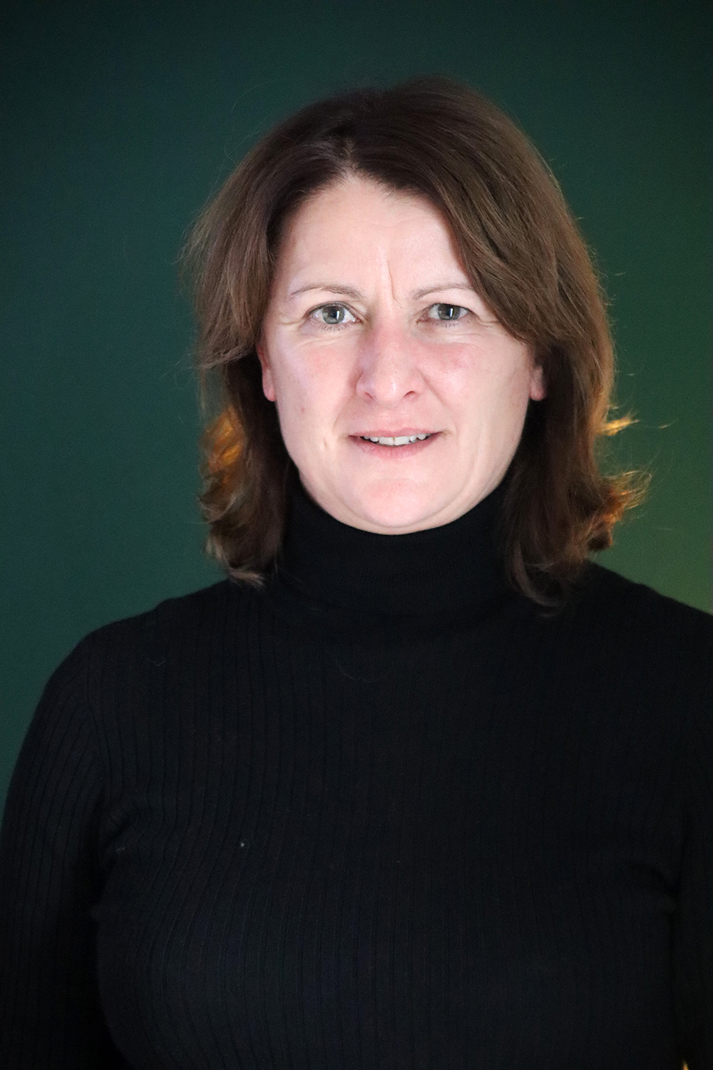 Relooking visage de Carole à Saint Xandra - 50 ans