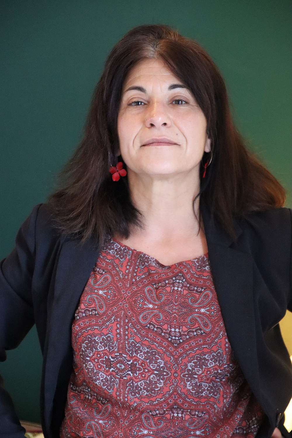 Relooking visage de Karine à La Rochelle - 50 ans