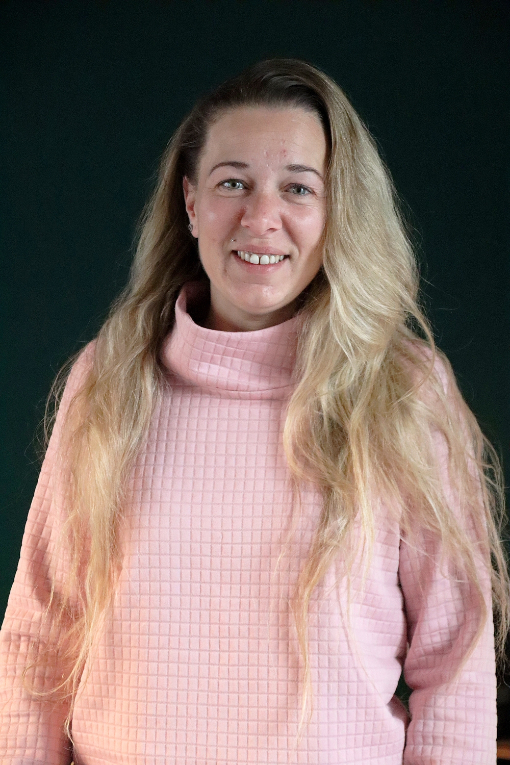 Relooking visage de Sylvie à Nice - 39 ans