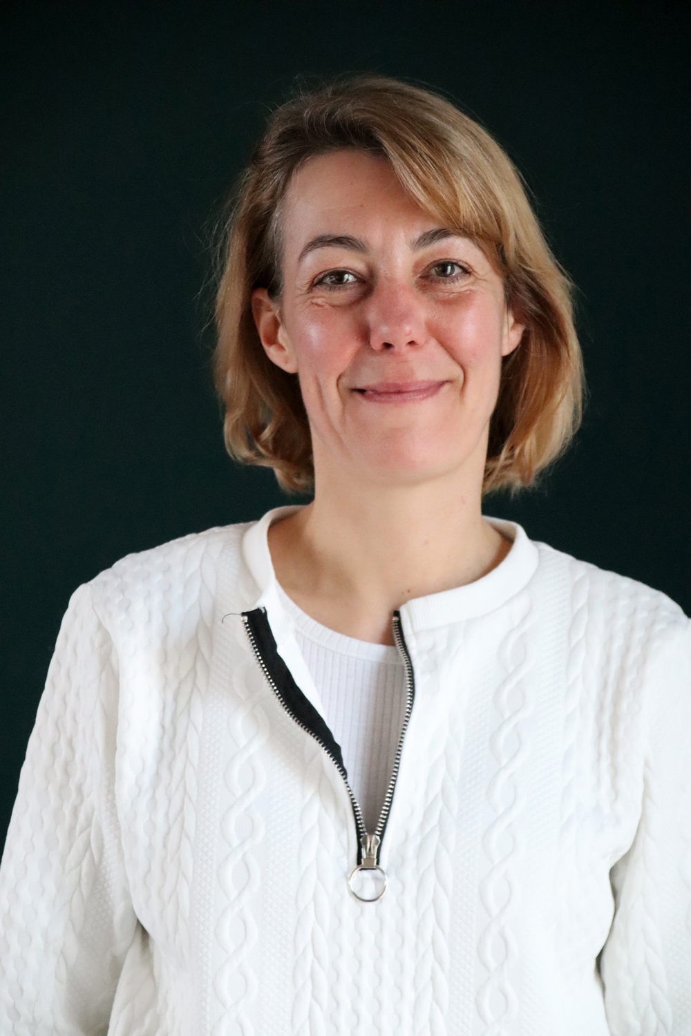 Relooking visage de Christelle à Angers - 48 ans