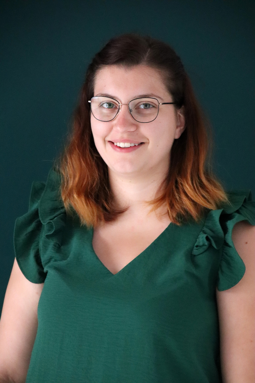 Relooking visage de Marine en Vendee - 25 ans