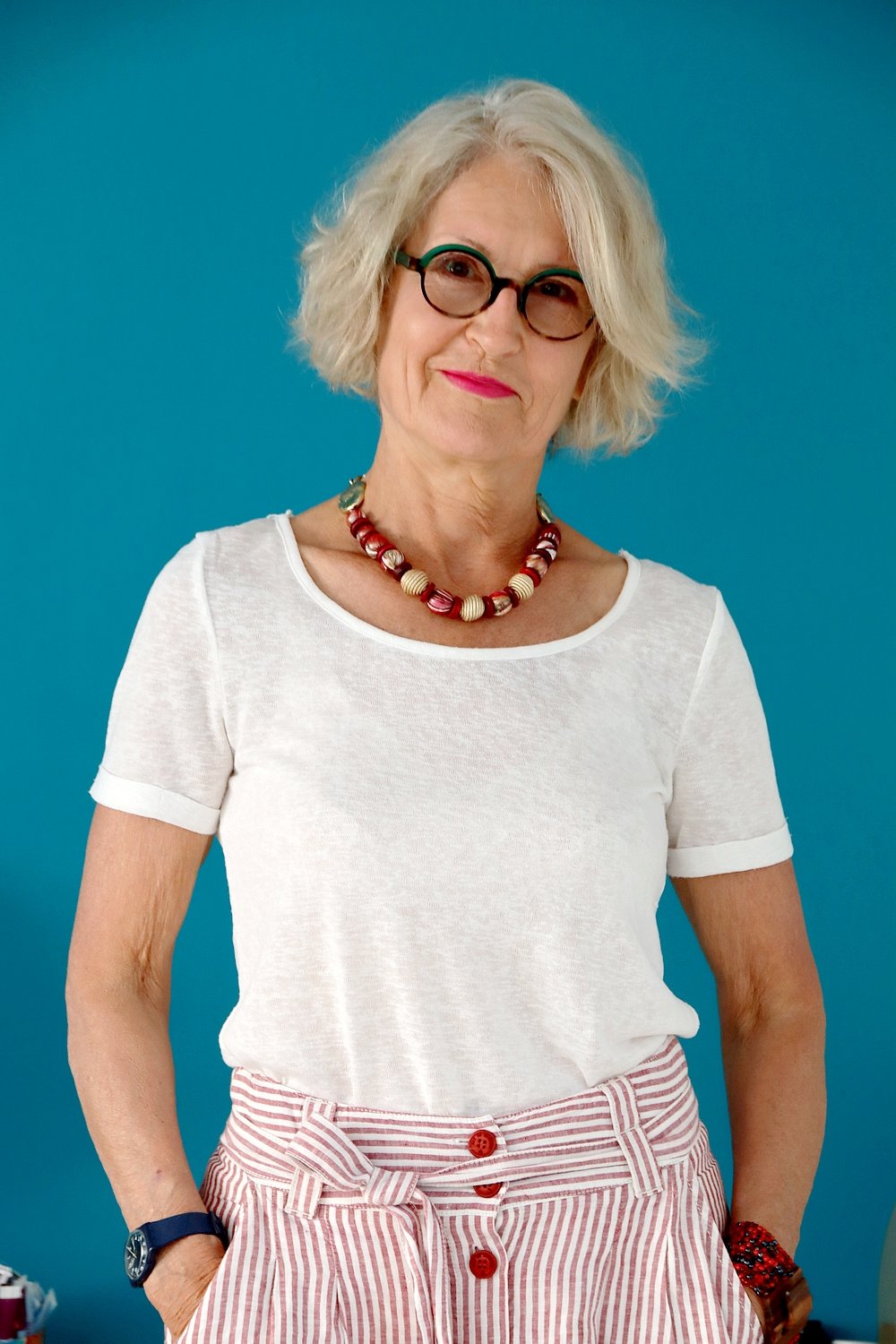 Relooking visage de Sabine à La Rochelle - 70 ans