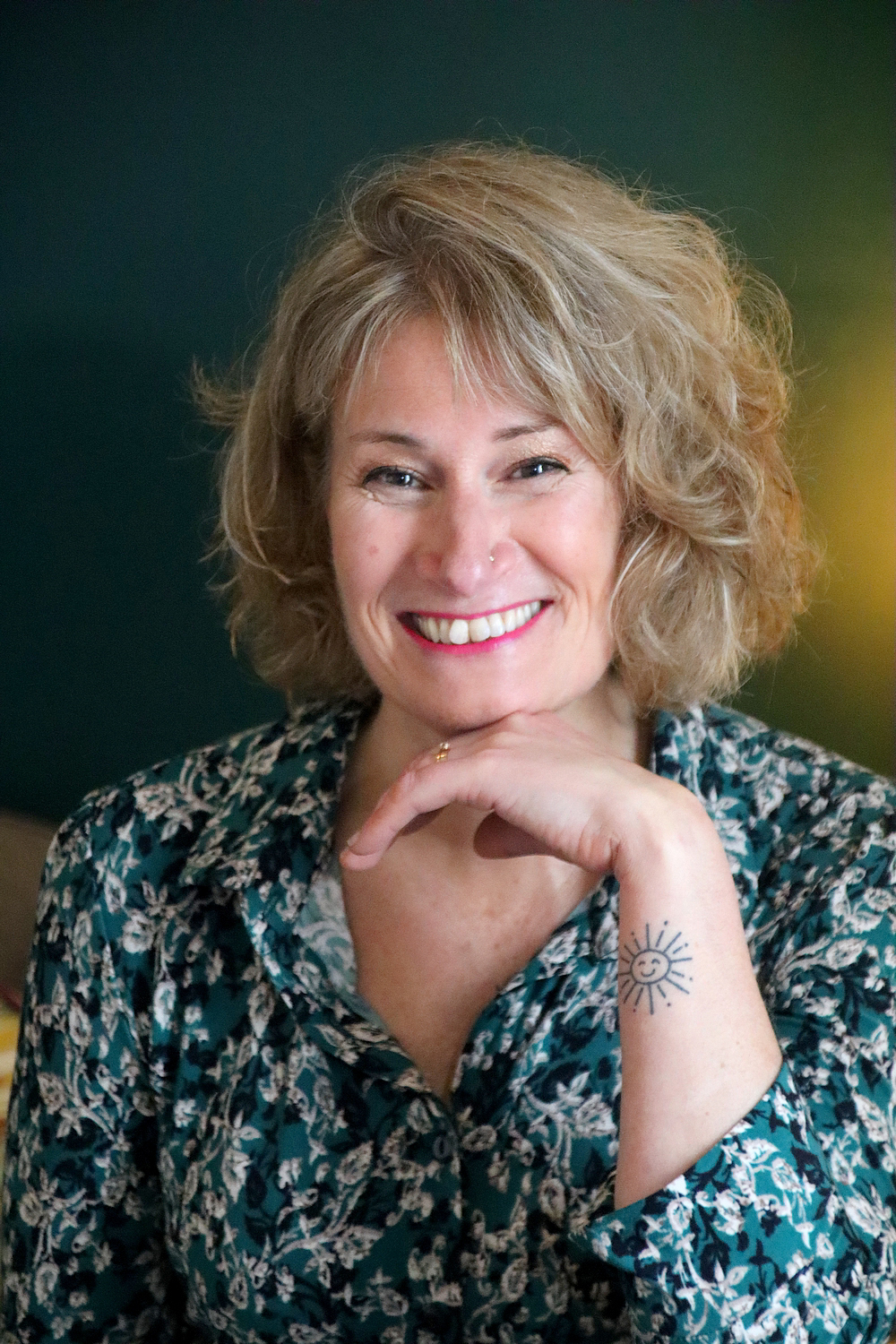 Relooking visage de Nathalie à Lucon - 51 ans