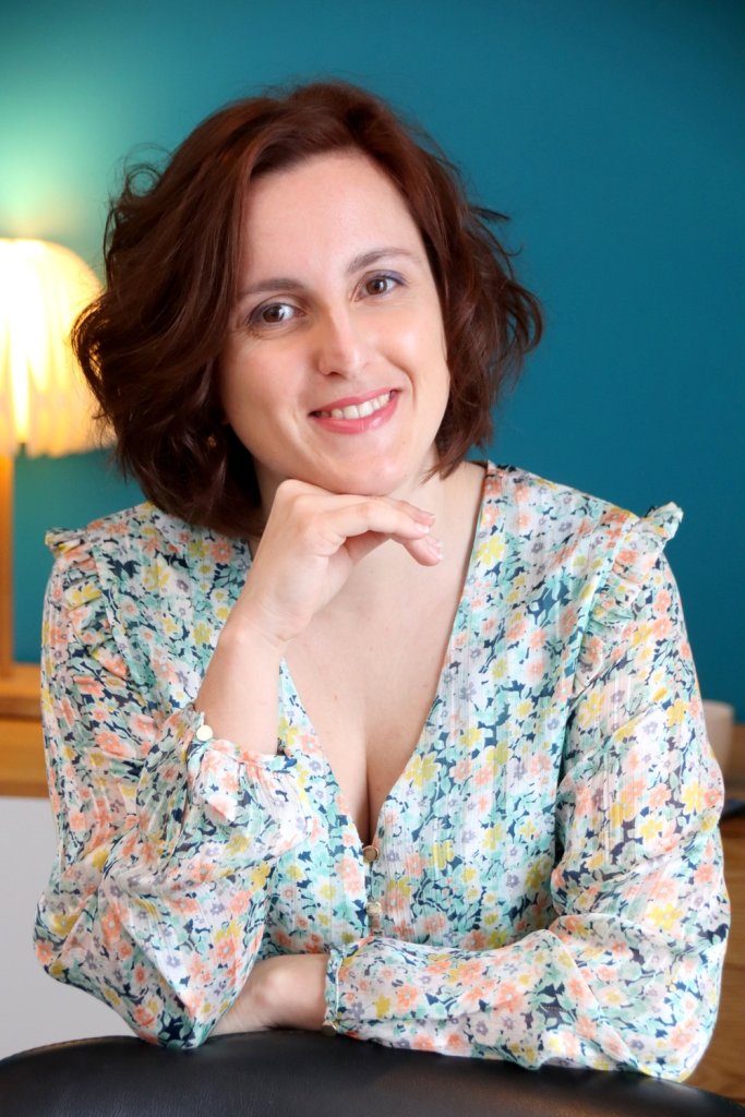 Relooking visage de Anais à Cognac - 30 ans